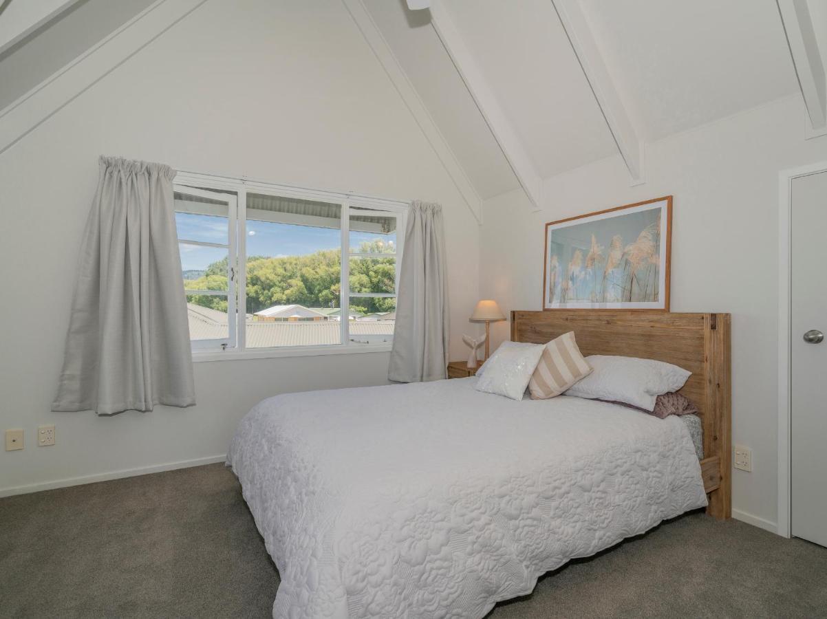 The Doll'S House - Whitianga Holiday Home Exterior foto